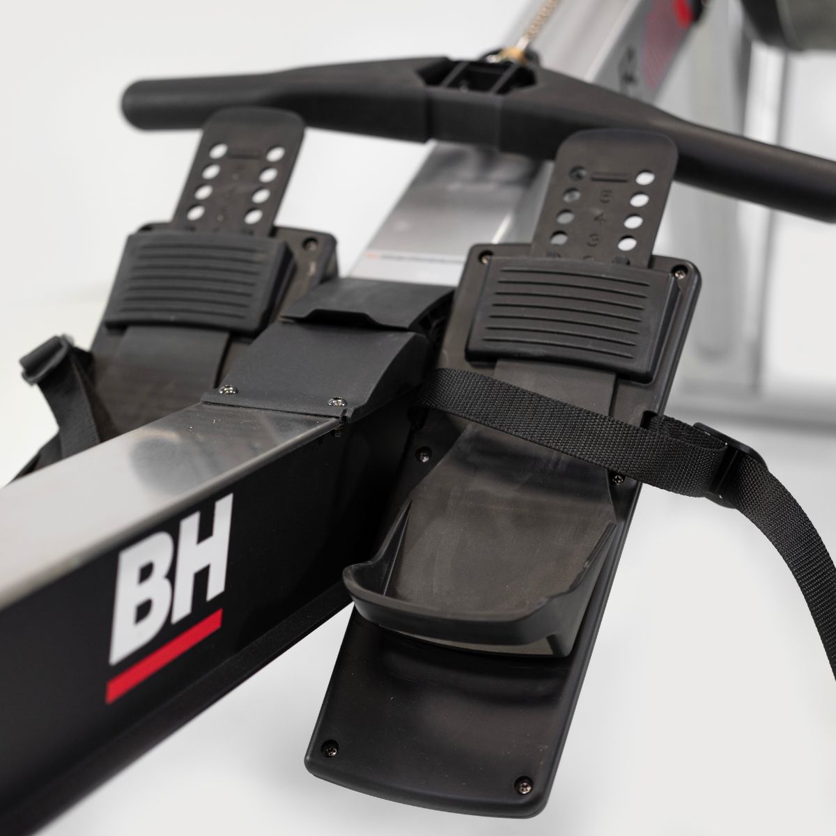 bh-fitness-kingston-r385-ruderger-t-luft-bluetooth image 4